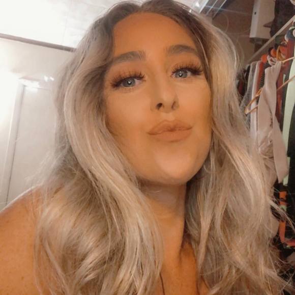 Meet your Posher, Tayler - Picture 1 of 1